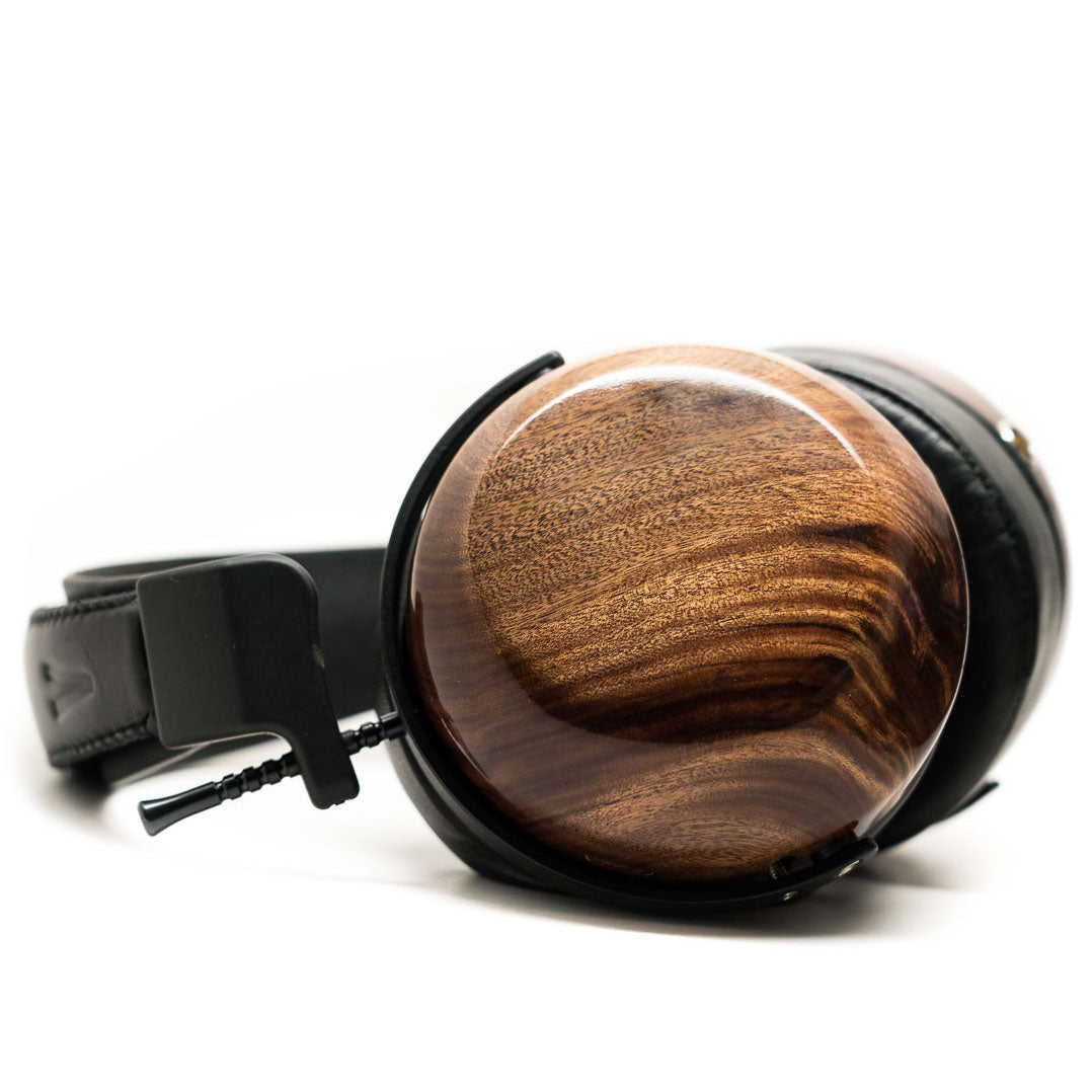 Verite closed online headphones