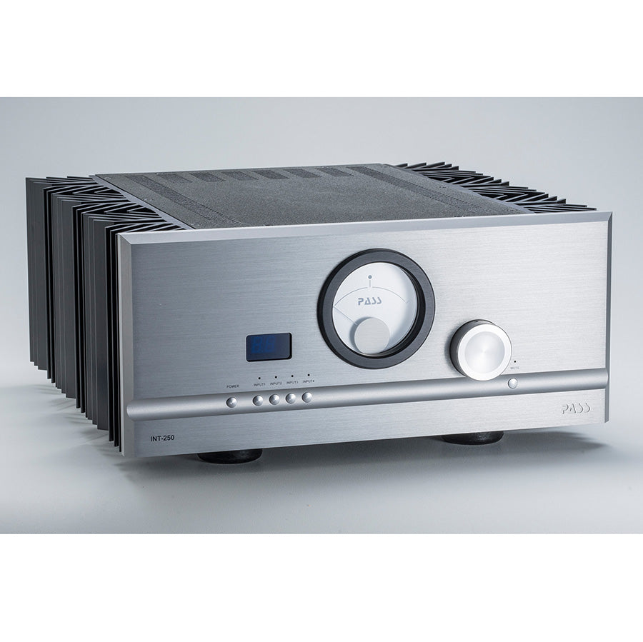 INT-250 Integrated Amplifier